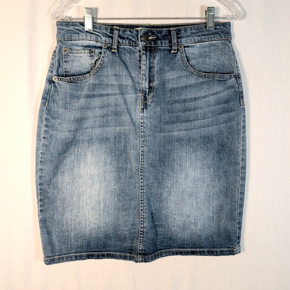 Kenneth Cole Reaction Denim Jeans Skirt size 6